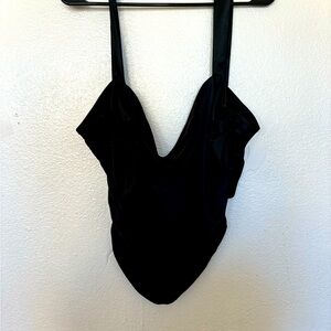 Miaou top size 4x but runs small 2 x NWT